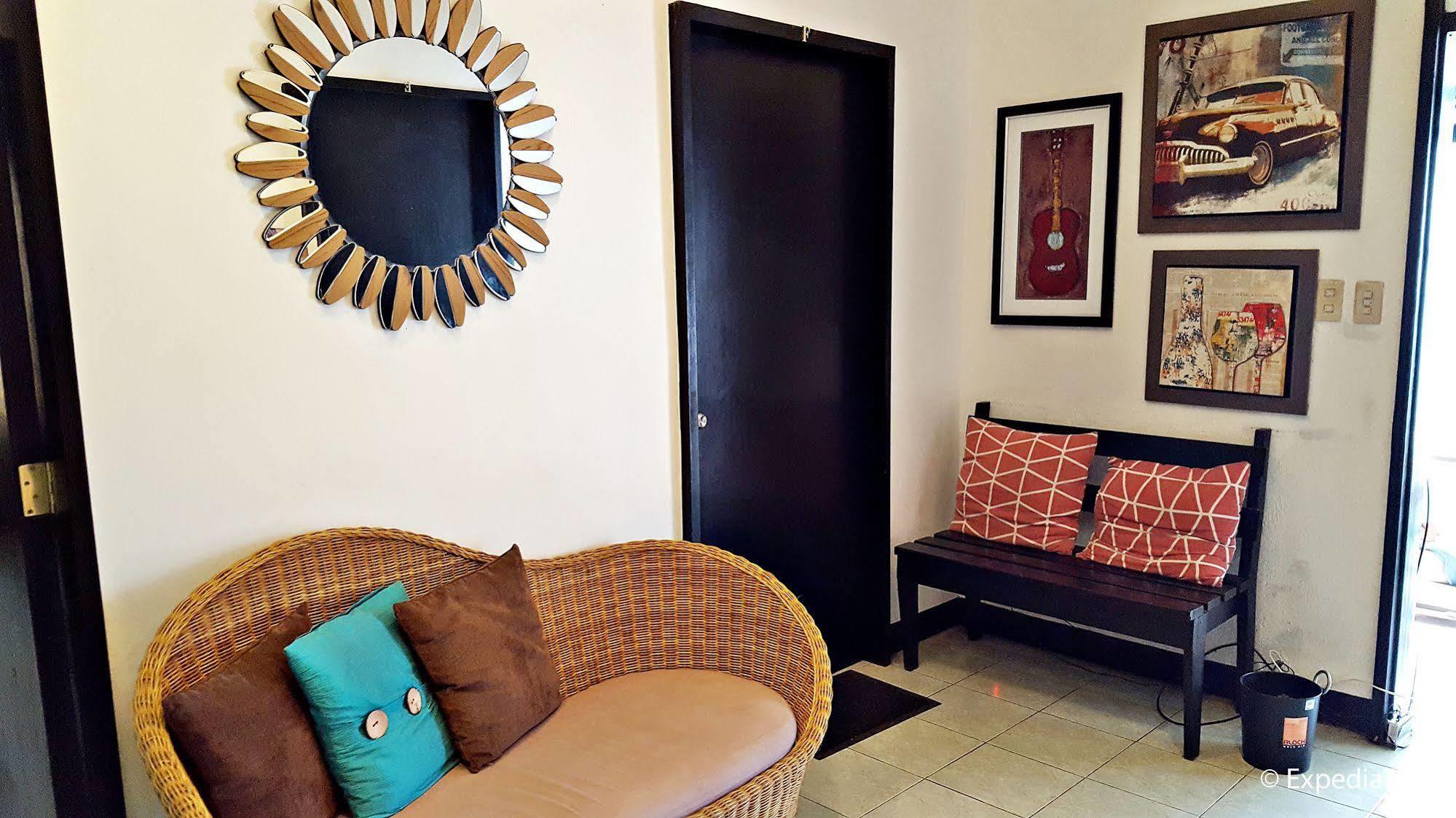 Tagaytay Garden Budgetel - City Center Tagaytay City Eksteriør bilde